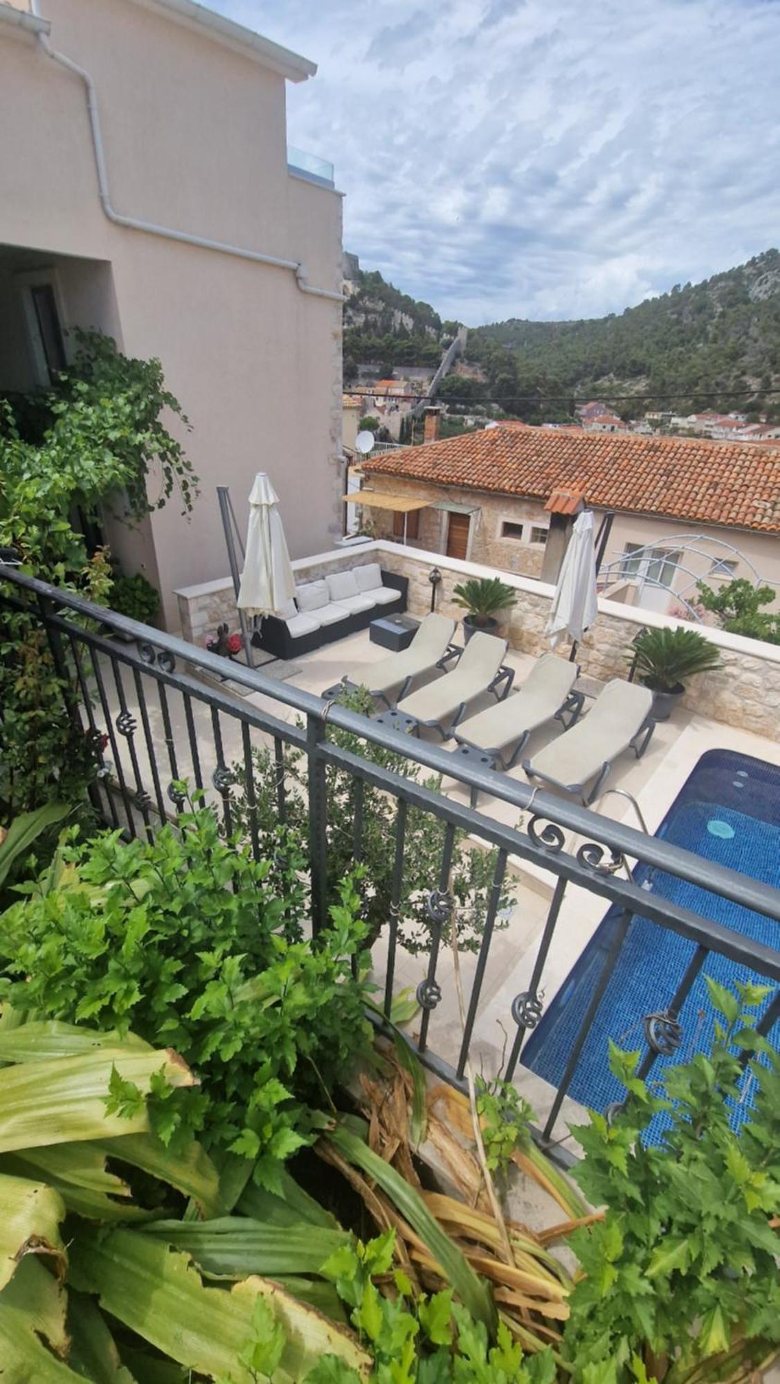 Apartments Ante 2 Hvar Town Eksteriør billede